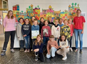 unsere Medienscouts mit ihren Ausbilderinnen unsere_Medienscouts